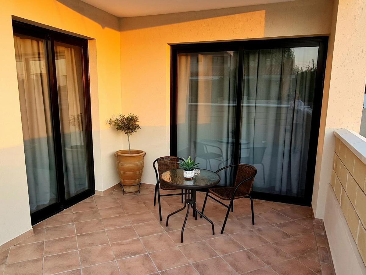 Pylaapts - Apartments Near The Beach Esterno foto